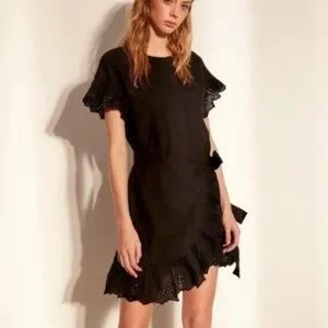 Aritzia | Dresses | Aritzia Wilfred 0 Linen Eyelet Wrap Dress S | Poshmark Aritzia | Dresses | Aritzia Wilfred 0 Linen Eyelet Wrap Dress S | Poshmark